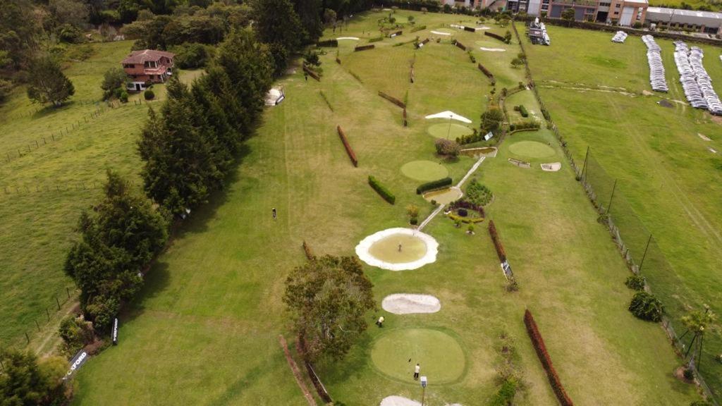 Hotel&Golf Isak Aeropuerto Rionegro Exterior foto